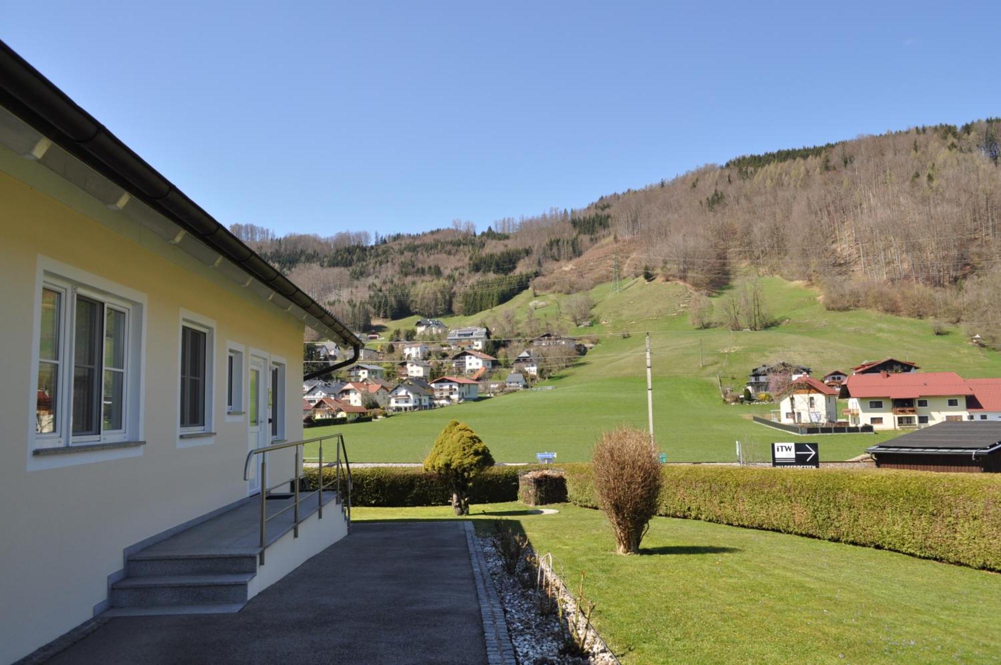 Ferienwohnung Am Traunsee Altmünster エクステリア 写真